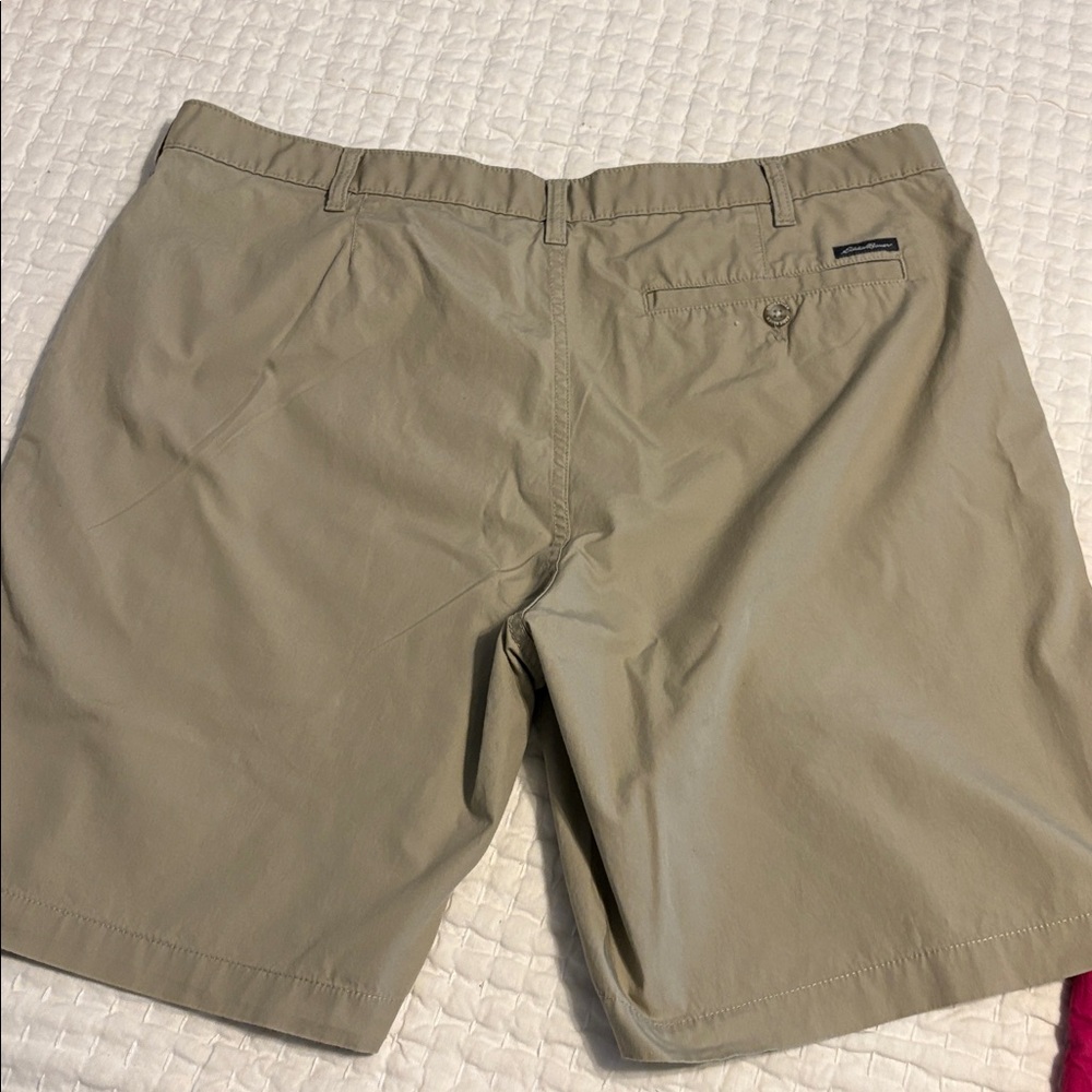Eddie Bauer Men's Khaki Flat Front Shorts - Picture 5 of 10